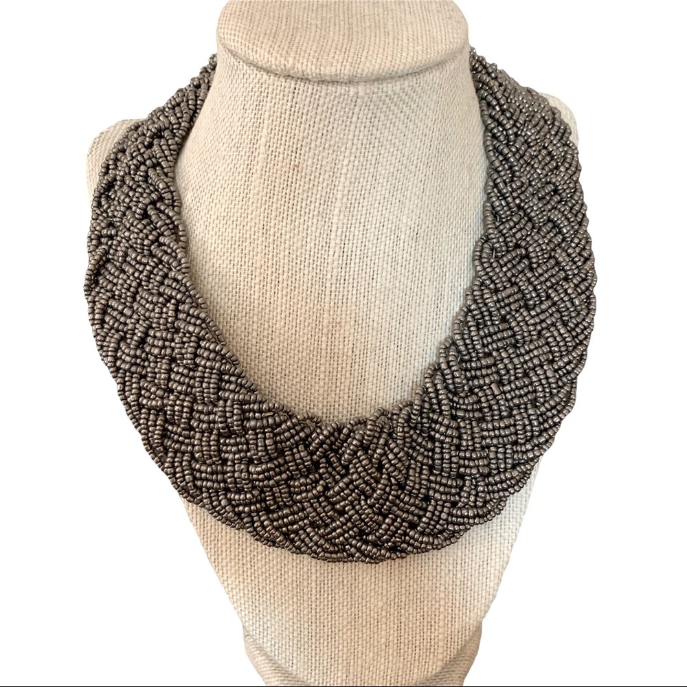 Statement necklace